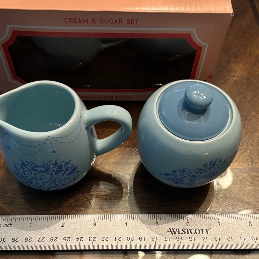 Bridgerton Cream & Sugar Set - Blue and White